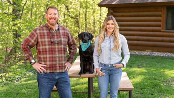 Is Ron Schara Daughter Married? Everything On Laura Schara Age And Husband Details To Know