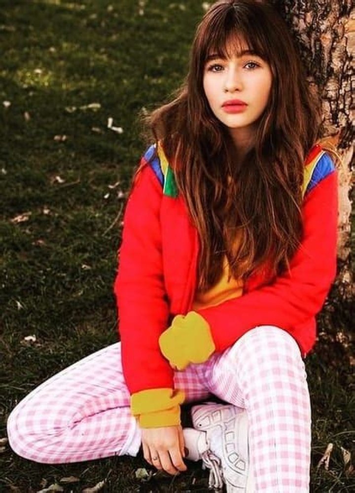 Malina Weissman Age: Know About Her Family, Parents, Height &amp; Sister