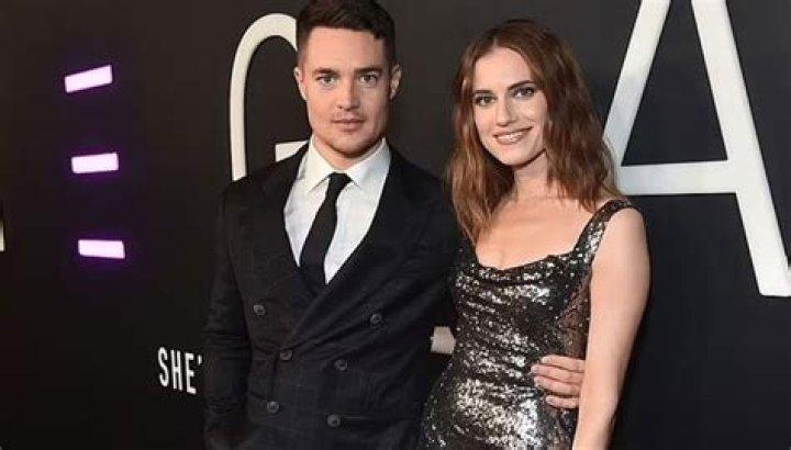 Who Is Alexander Dreymon? Is He Gay? Who Is His Wife, Girlfriend, Or Partner?