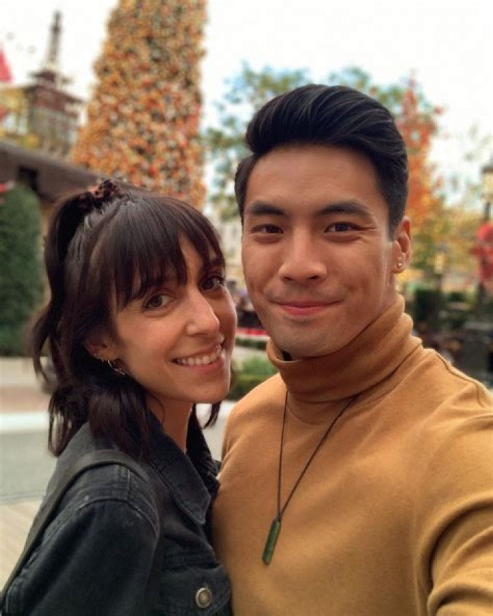 Yoshi Sudarso Age (Wife Sarah Garcia) Biodata, Brother Peter Adrian Sudarso